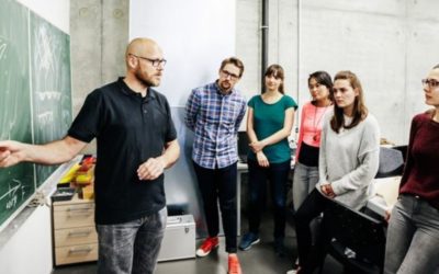 Forbes : Et si l’apprentissage était généralisé à toutes les filières ?